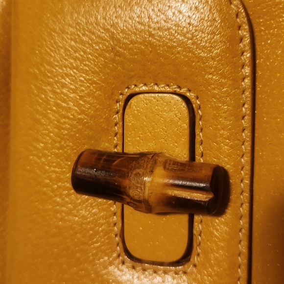 ‼️ SOLD‼️ 💕Gucci bamboo backpack - Picture 4 of 11